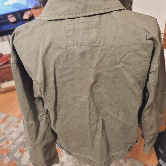 Forever 21 Army style jacket 💜 - Picture 6 of 10